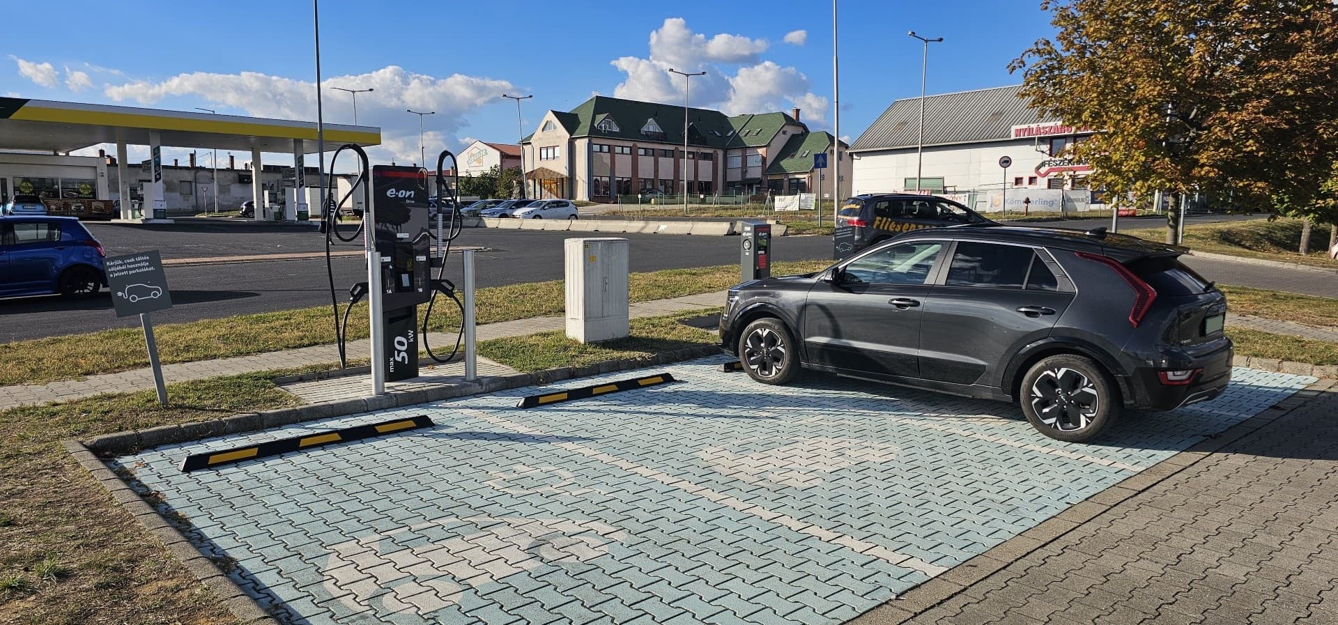 E.ON Drive - ALDI 8360 Keszthely Csapás 7-9