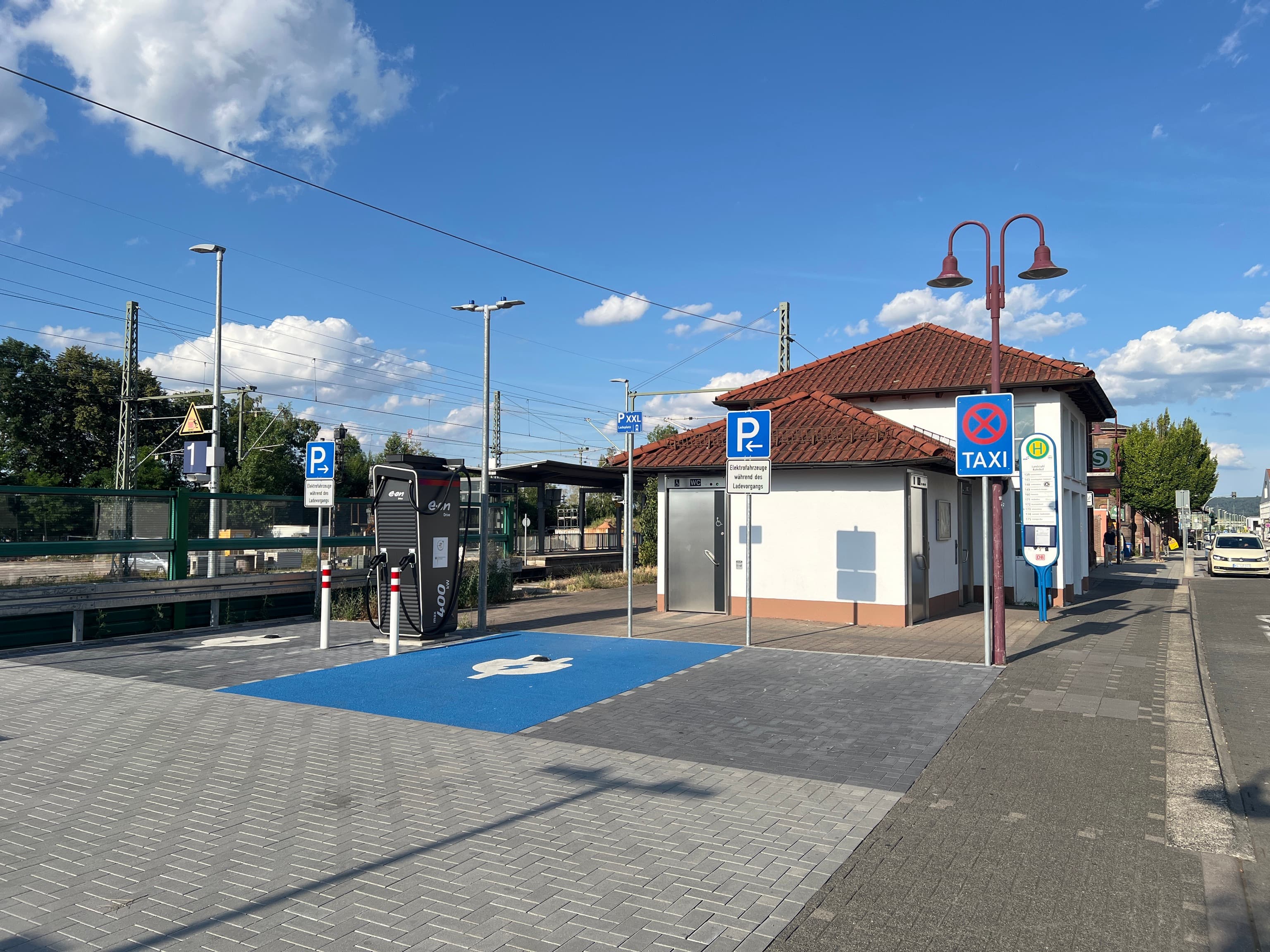 Bahnhof Landstuhl, Bahnstr. 1a, 66849 Landstuhl