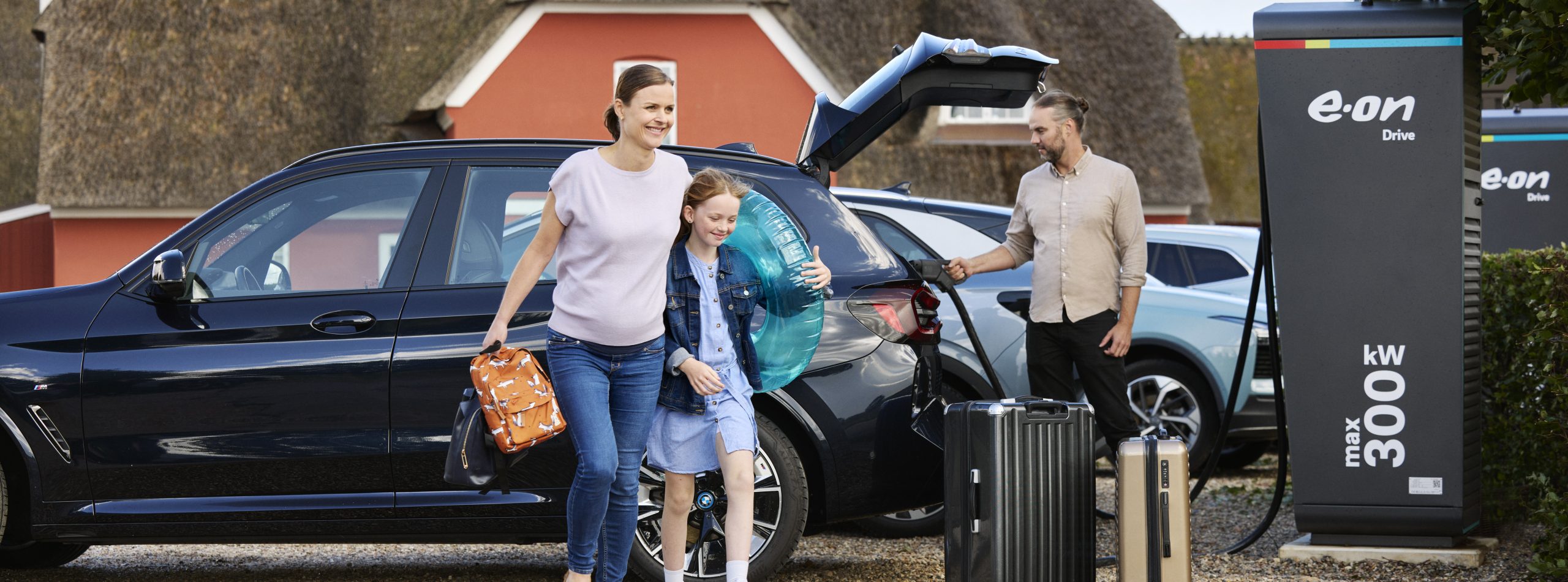 Enjoy the benefits of public EV-charging